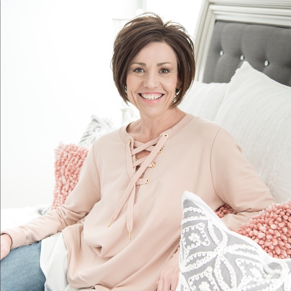 Meet your Posher, Carrie